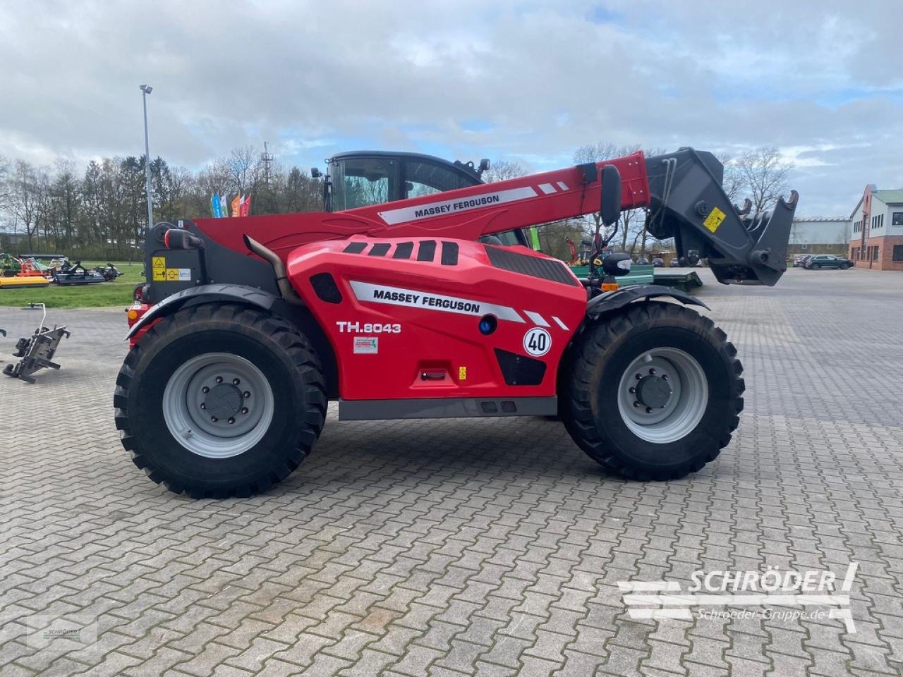 Teleskoplader du type Massey Ferguson TH 8043, Neumaschine en Scharrel (Photo 3)