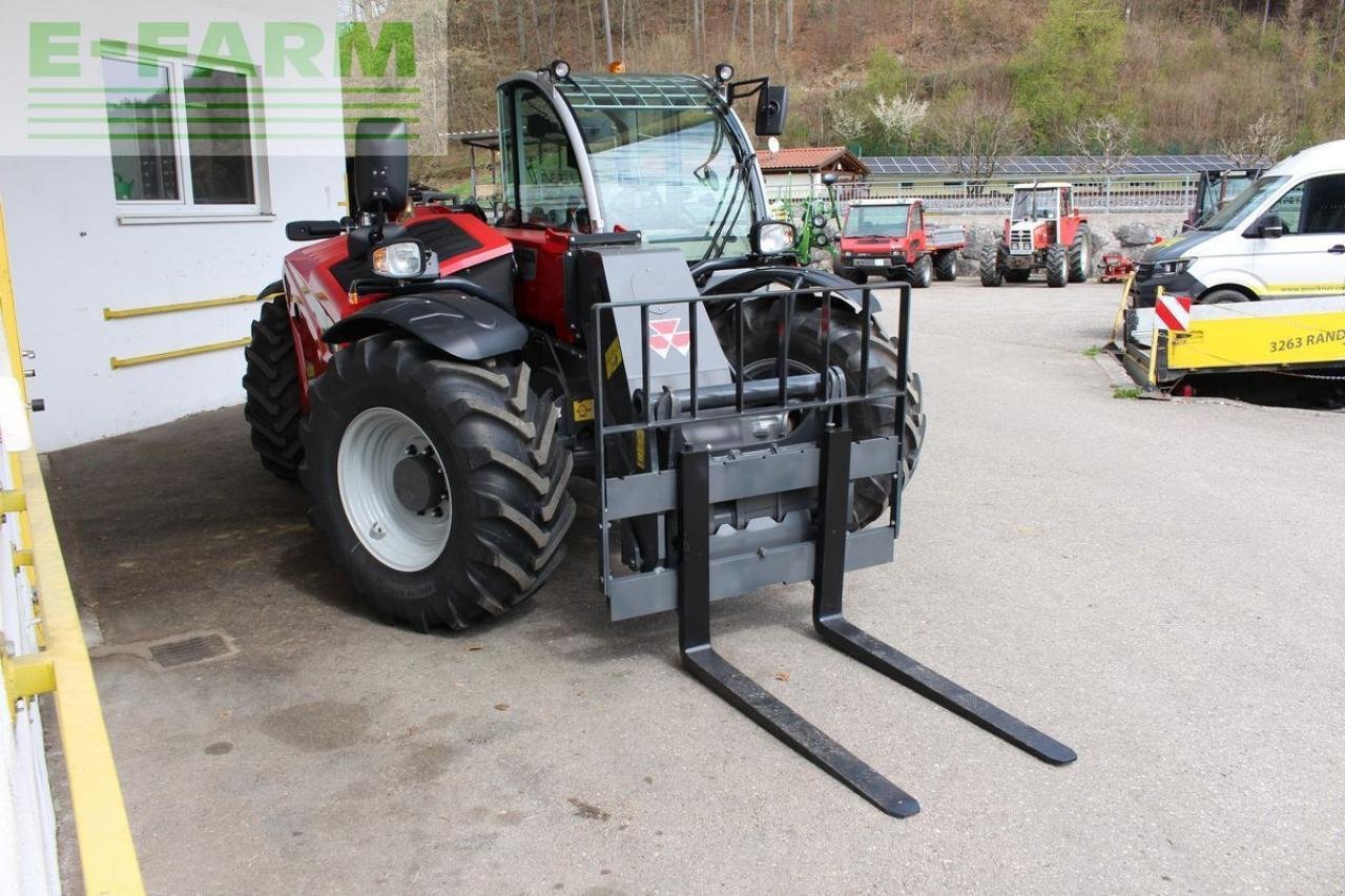 Teleskoplader des Typs Massey Ferguson th.6534 s5 efficient, Gebrauchtmaschine in RANDEGG (Bild 9)