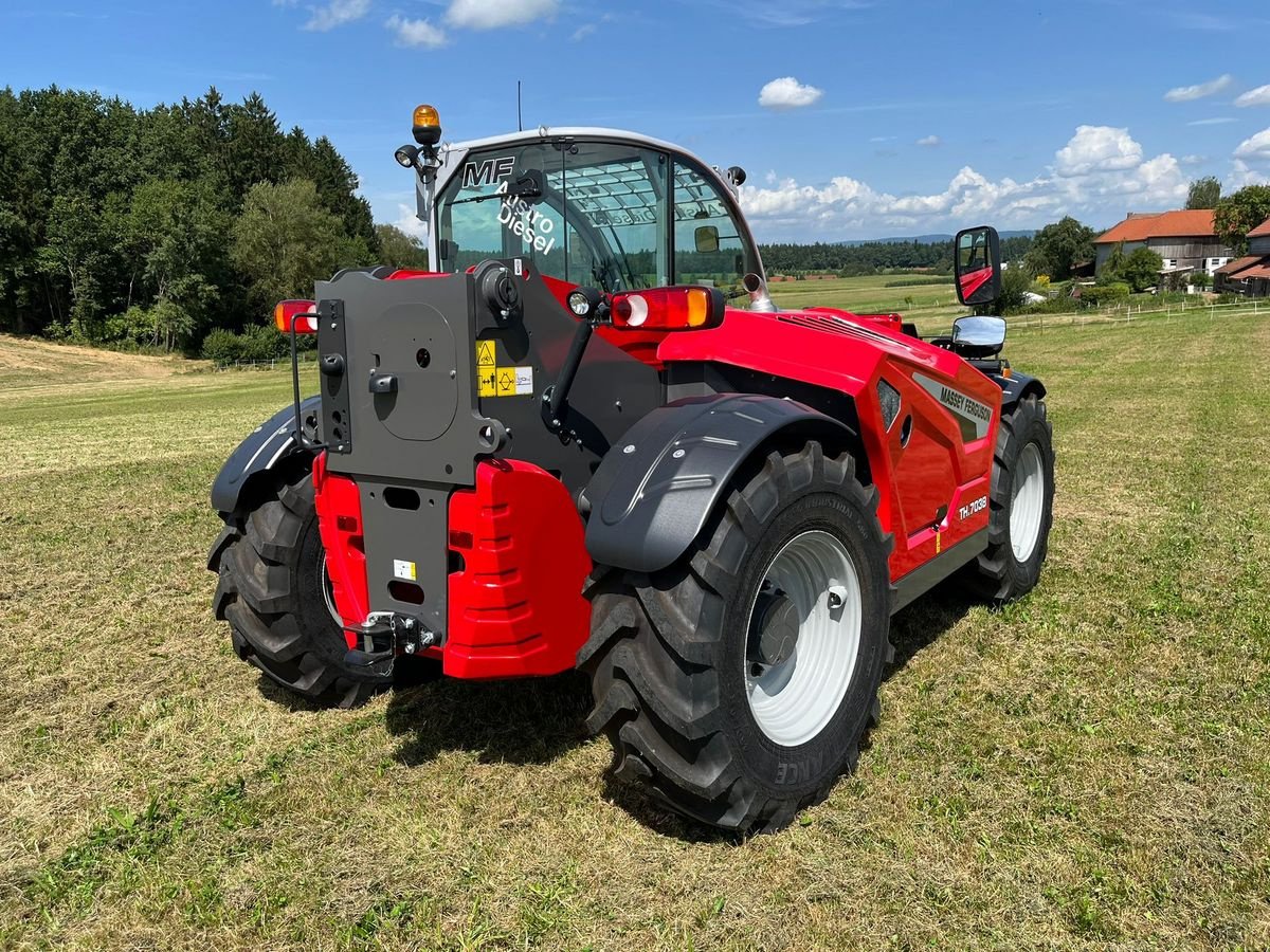 Teleskoplader a típus Massey Ferguson TH.7038 S5 Efficient, Neumaschine ekkor: NATTERNBACH (Kép 6)