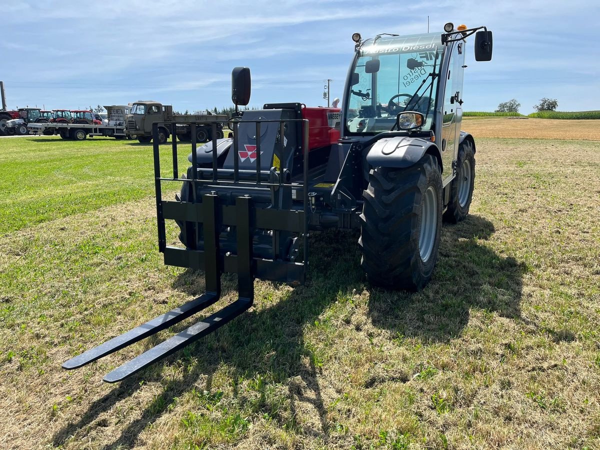 Teleskoplader del tipo Massey Ferguson TH.7038 S5 Efficient, Neumaschine en NATTERNBACH (Imagen 3)