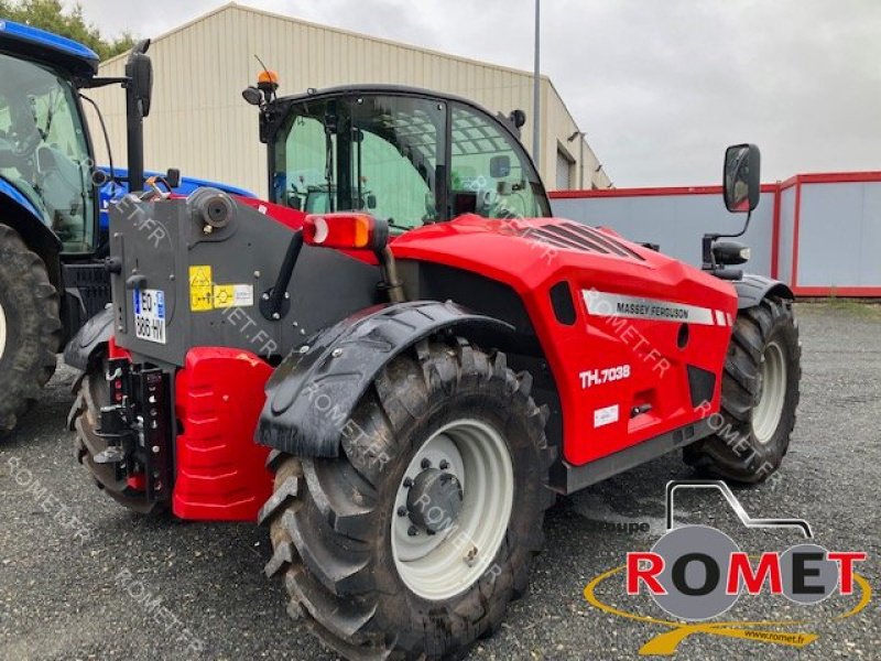 Teleskoplader typu Massey Ferguson TH7038, Gebrauchtmaschine v Gennes sur glaize (Obrázek 3)