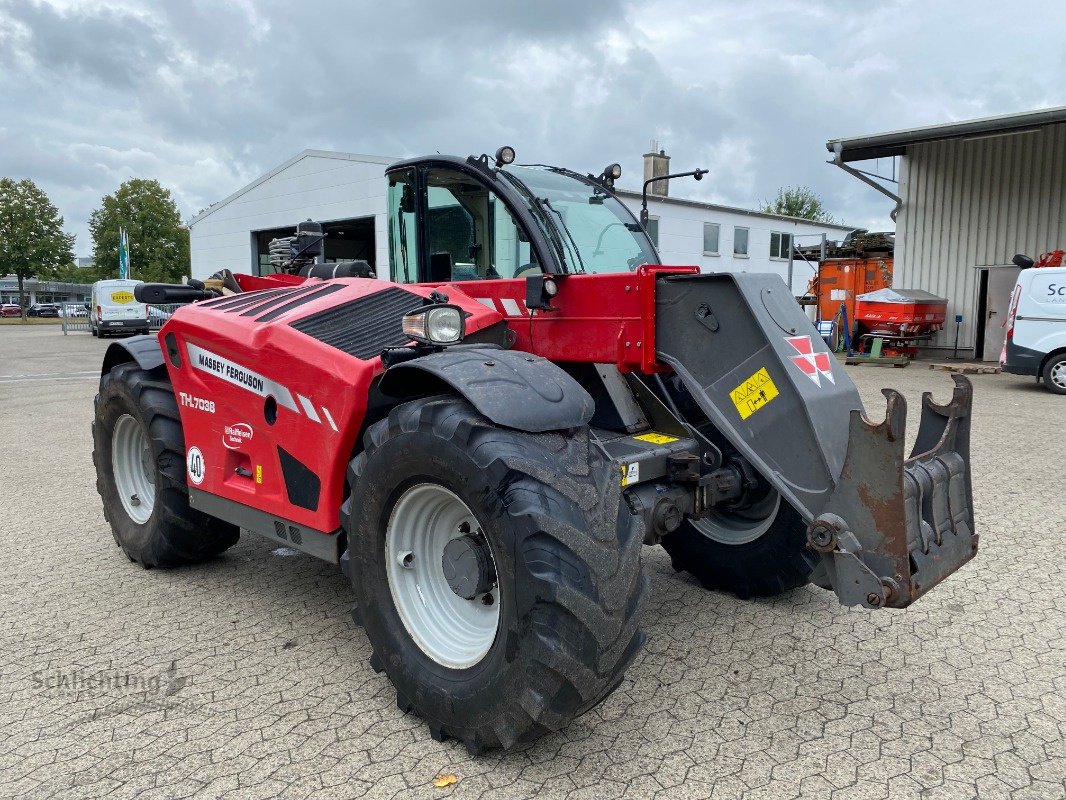 Teleskoplader del tipo Massey Ferguson TH.7038, Gebrauchtmaschine In Soltau (Immagine 1)