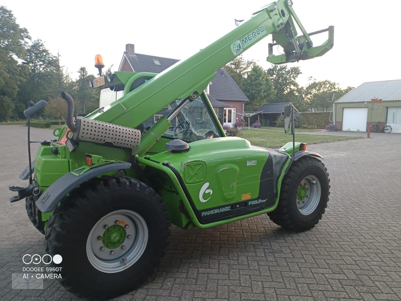 Teleskoplader van het type Merlo 32.6, Gebrauchtmaschine in Pragsdorf (Foto 3)