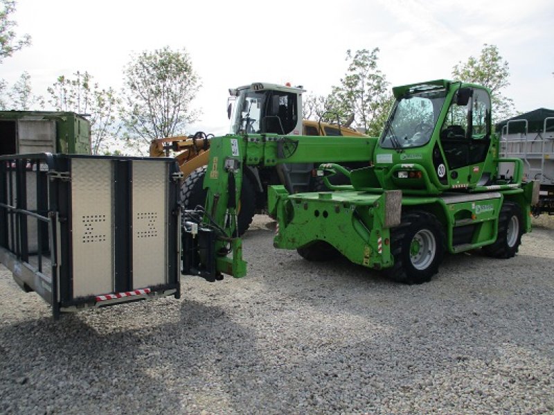 Teleskoplader del tipo Merlo 38.16 Roto, 2300 Std., evtl. mit Arbeitskorb und Fernbedienung, Gebrauchtmaschine en Rain-Gempfing (Imagen 2)