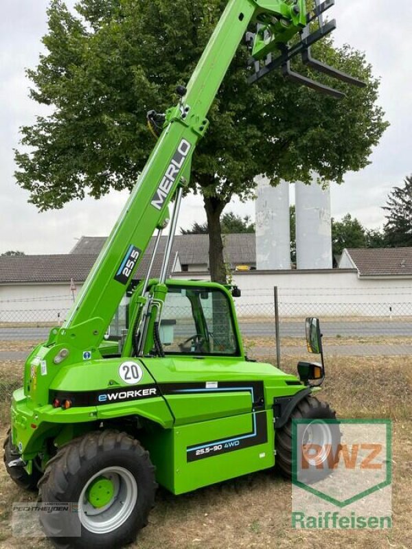 Teleskoplader of the type Merlo EW 25.5-90, Vorführmaschine in Wegberg (Picture 1)