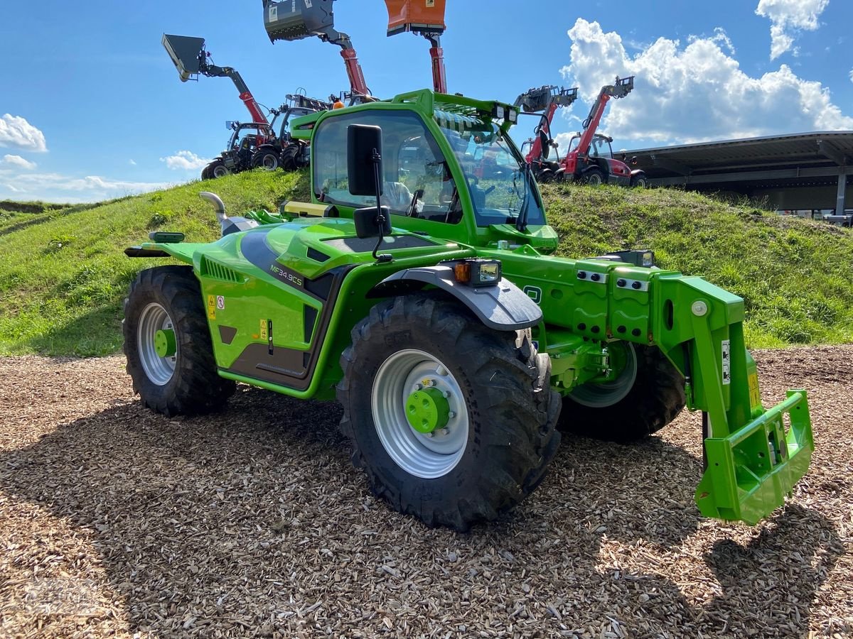 Teleskoplader of the type Merlo Multifarmer 34.9 CS 140 CVT, Neumaschine in Burgkirchen (Picture 1)