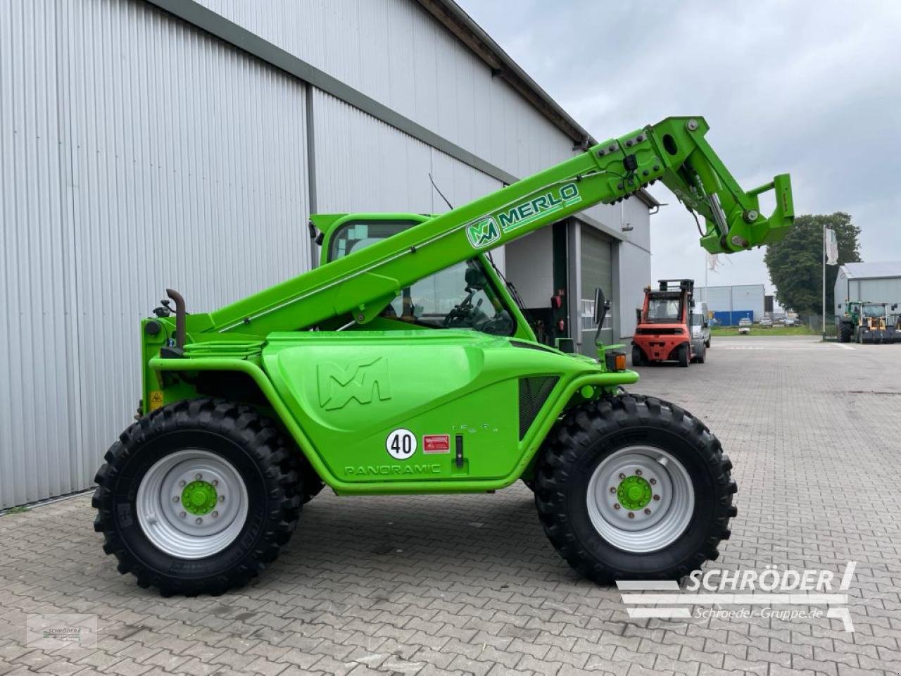 Teleskoplader van het type Merlo P 36.10 PLUS, Gebrauchtmaschine in Wildeshausen (Foto 2)