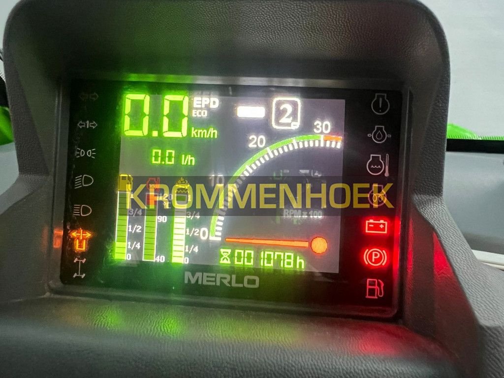 Teleskoplader Türe ait Merlo P 40.14 PLUS, Gebrauchtmaschine içinde Apeldoorn (resim 8)