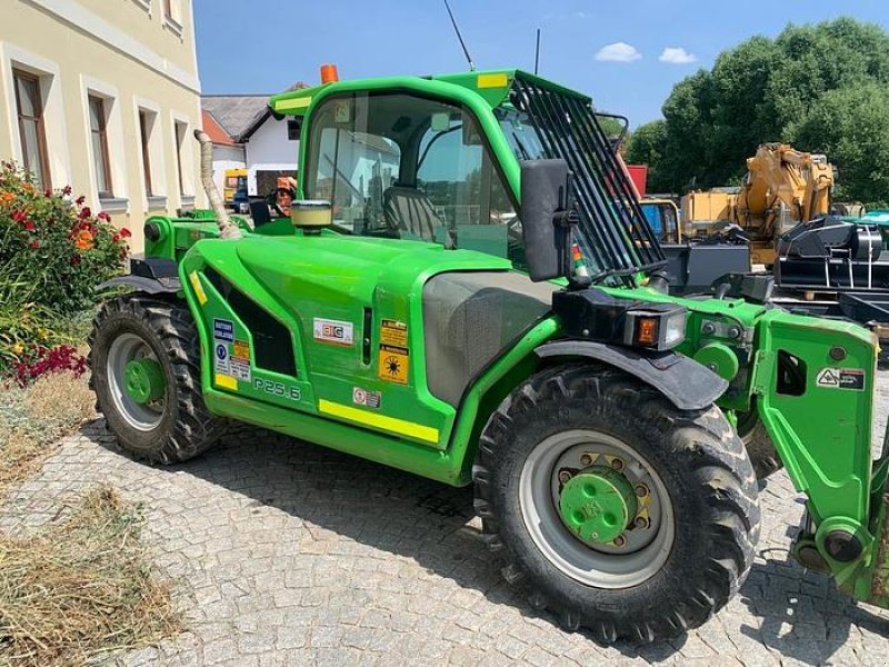 Teleskoplader typu Merlo P25.6 Teleskoplader, Gebrauchtmaschine v Brunn an der Wild (Obrázek 1)