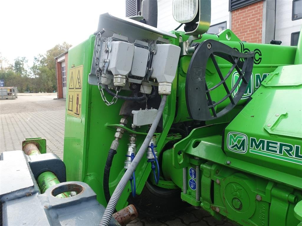 Teleskoplader van het type Merlo P27.6  Plus // PERSONLØFT // KUN 540 TIMER, Gebrauchtmaschine in Skive (Foto 8)