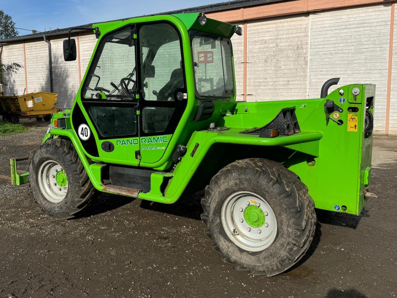 Teleskoplader van het type Merlo P40.9 Plus Panoramic SL33, Gebrauchtmaschine in Könnern (Foto 3)