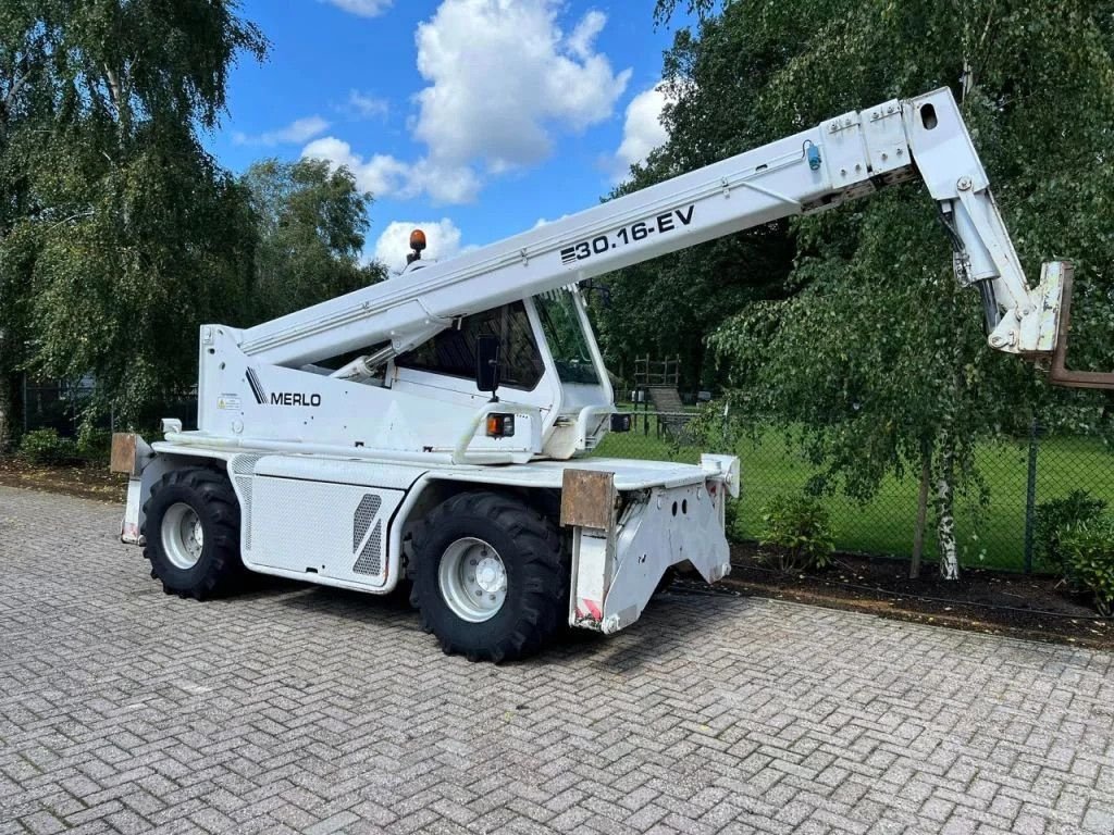 Teleskoplader typu Merlo ROTO 30.16 EV Verreiker Manitou, Gebrauchtmaschine w Harskamp (Zdjęcie 8)