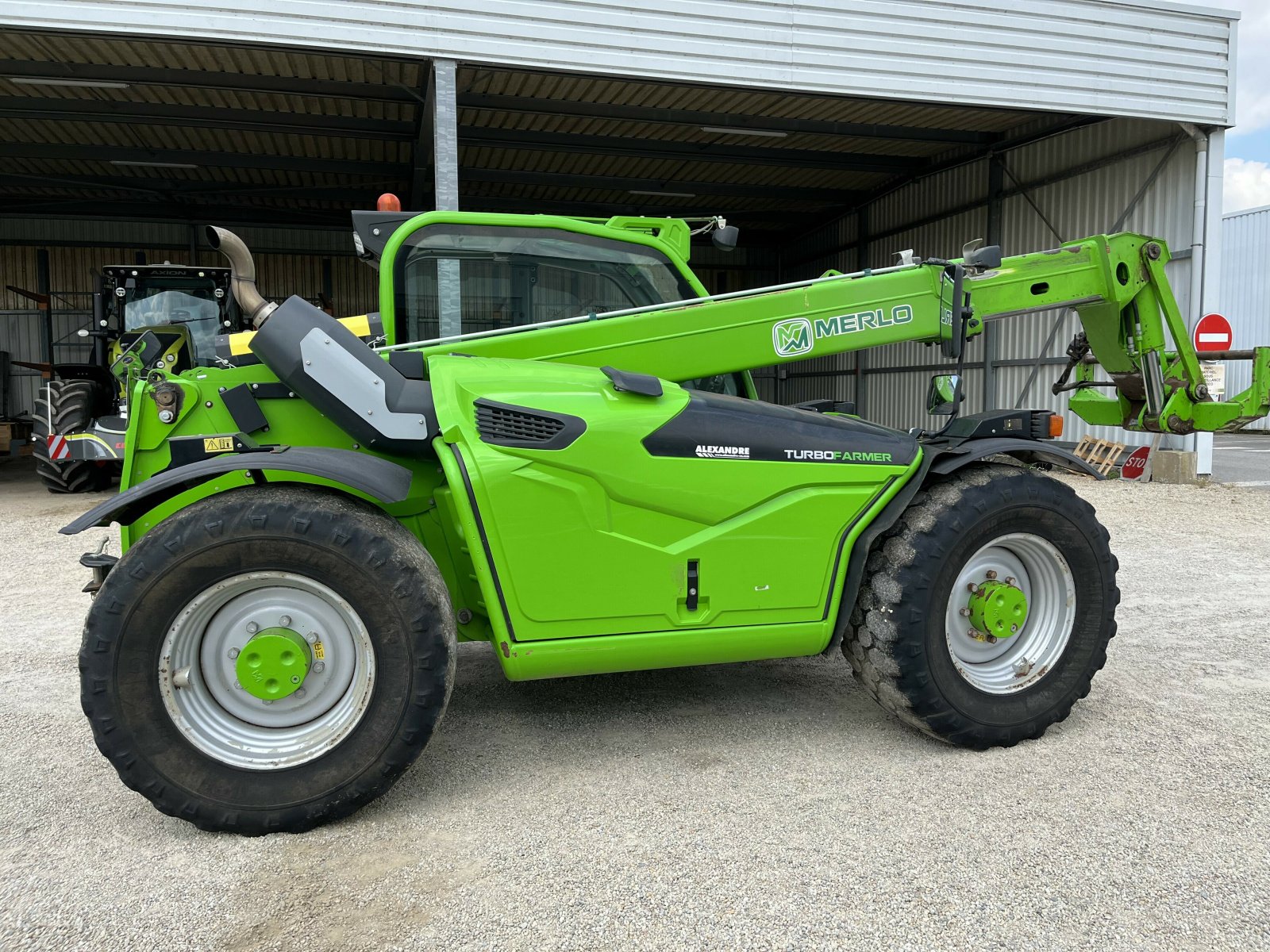 Teleskoplader van het type Merlo TELESCOPIQUE TF 35.7, Gebrauchtmaschine in PONTIVY (Foto 4)