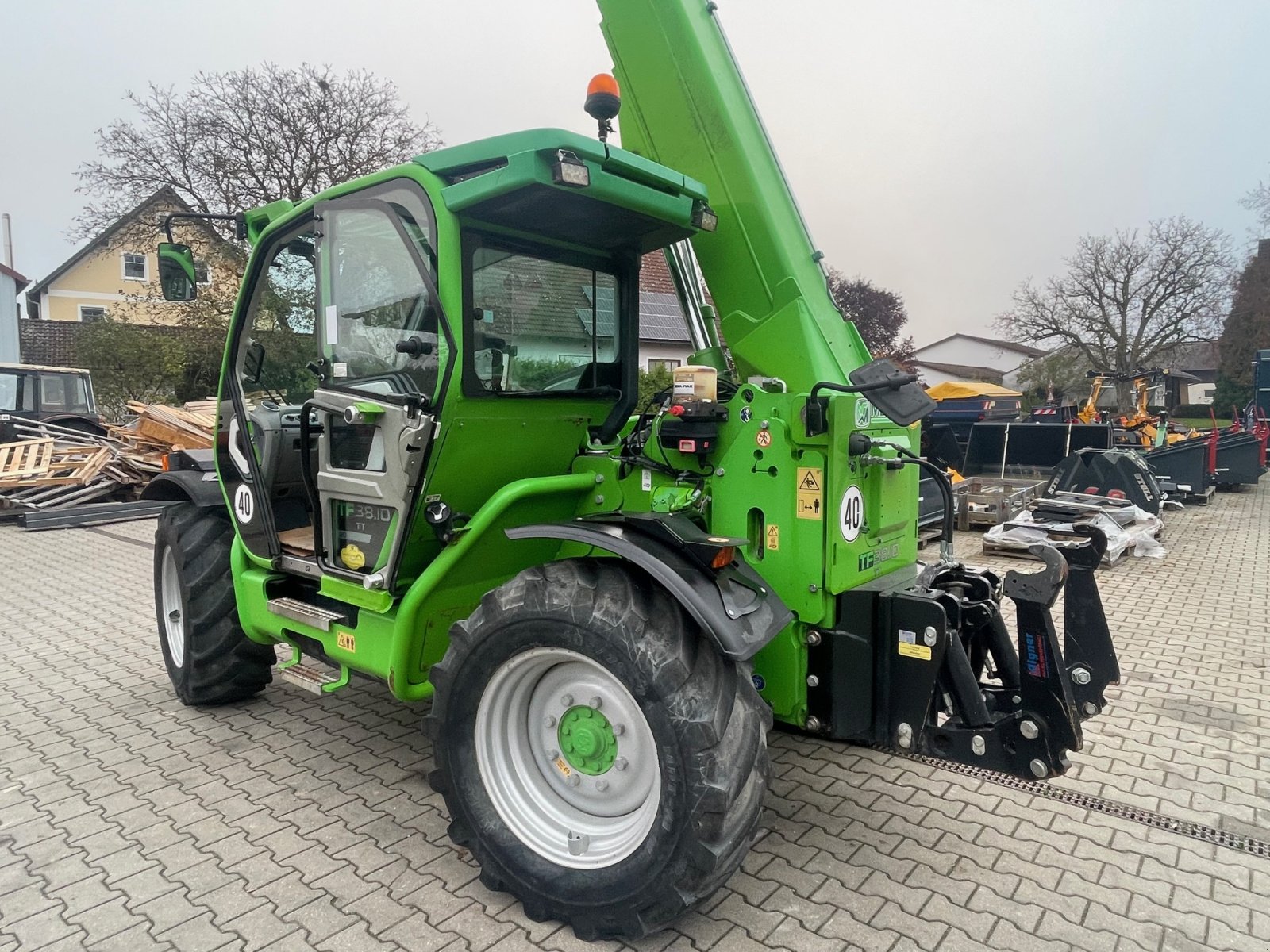 Teleskoplader typu Merlo TF 38.10 TT-120 mit Heckhydraulik und Zapfwelle, Gebrauchtmaschine v Burglengenfeld (Obrázek 3)