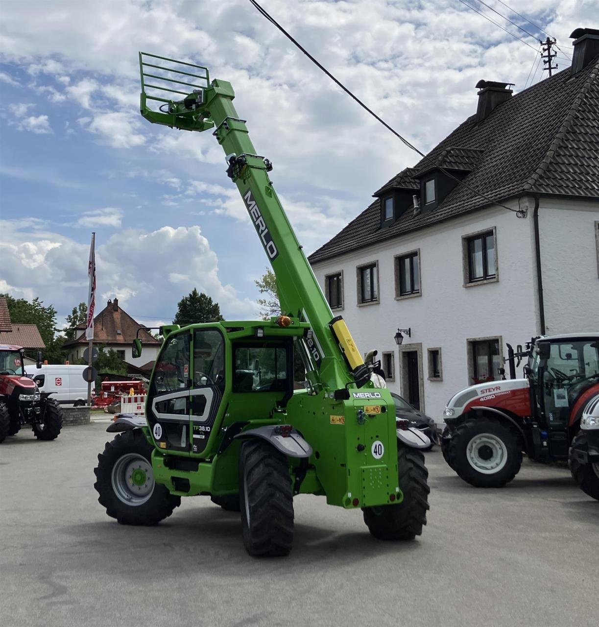 Teleskoplader des Typs Merlo TF 38.10 TT - 145, Neumaschine in Ampfing (Bild 3)