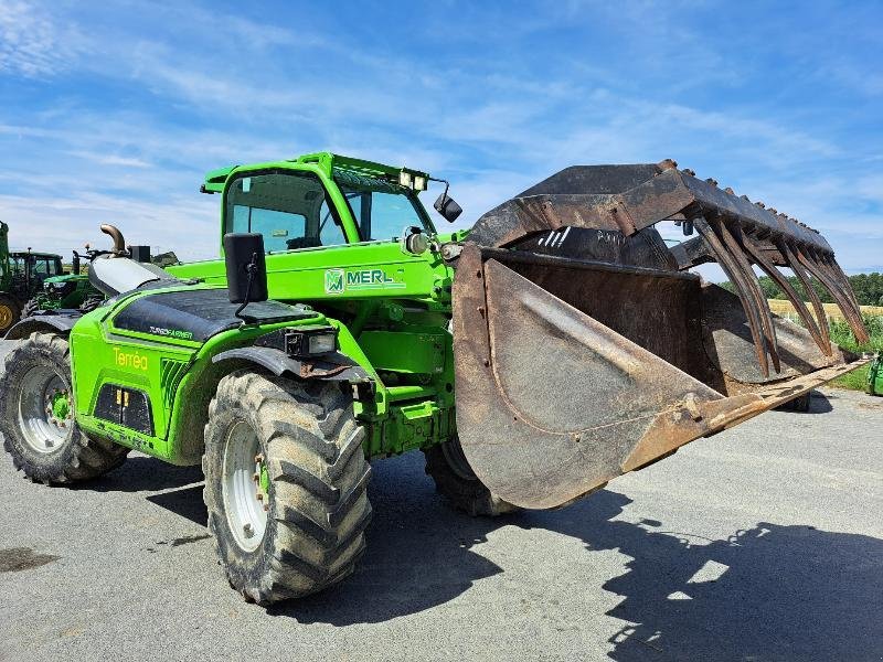 Teleskoplader van het type Merlo TF 42.7, Gebrauchtmaschine in VOUZIERS (Foto 1)