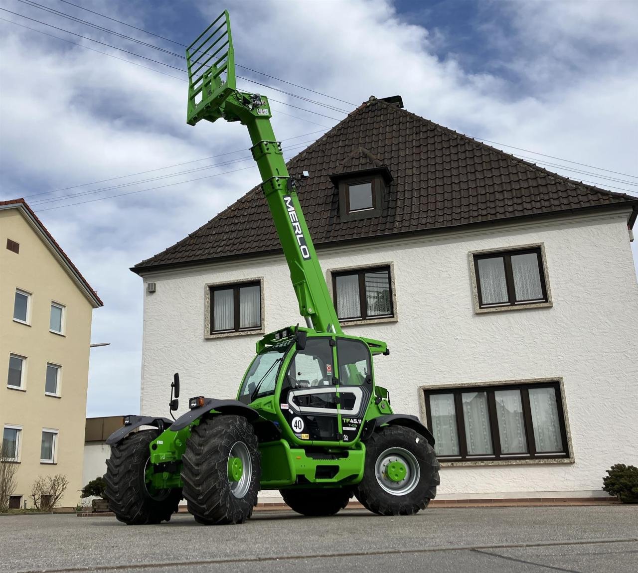 Teleskoplader van het type Merlo TF 45.11 T-CS-170-CVT, Neumaschine in Ampfing (Foto 1)