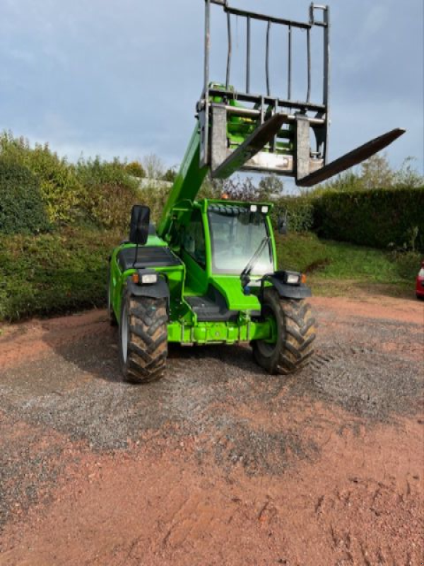 Teleskoplader van het type Merlo TF33.7-115, Gebrauchtmaschine in CHAMPLECY (Foto 2)