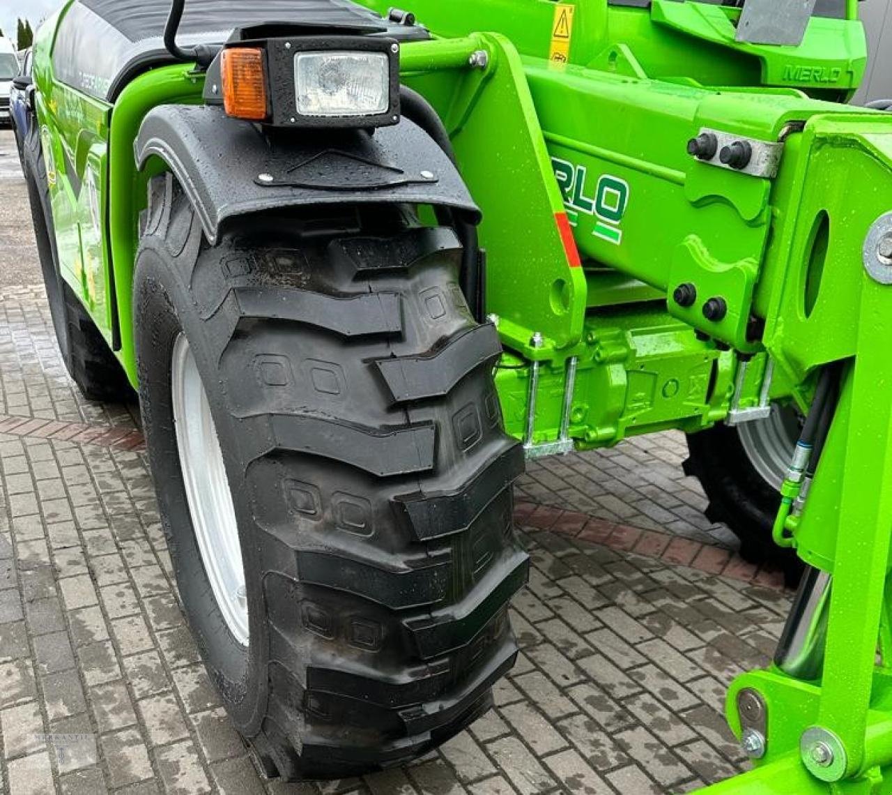 Teleskoplader van het type Merlo TF42.7-140, Gebrauchtmaschine in Pragsdorf (Foto 10)