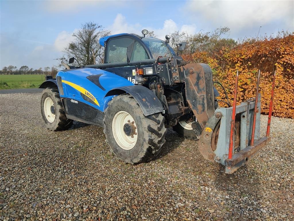 Teleskoplader of the type New Holland LM 5080, Gebrauchtmaschine in Holstebro (Picture 3)