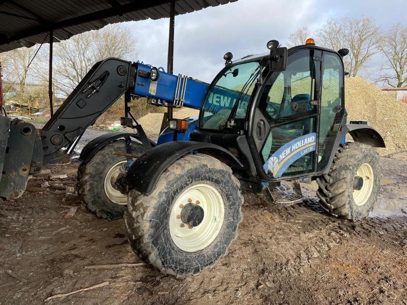 Teleskoplader tip New Holland LM 7,35, Gebrauchtmaschine in CORNY MACHEROMENIL (Poză 1)