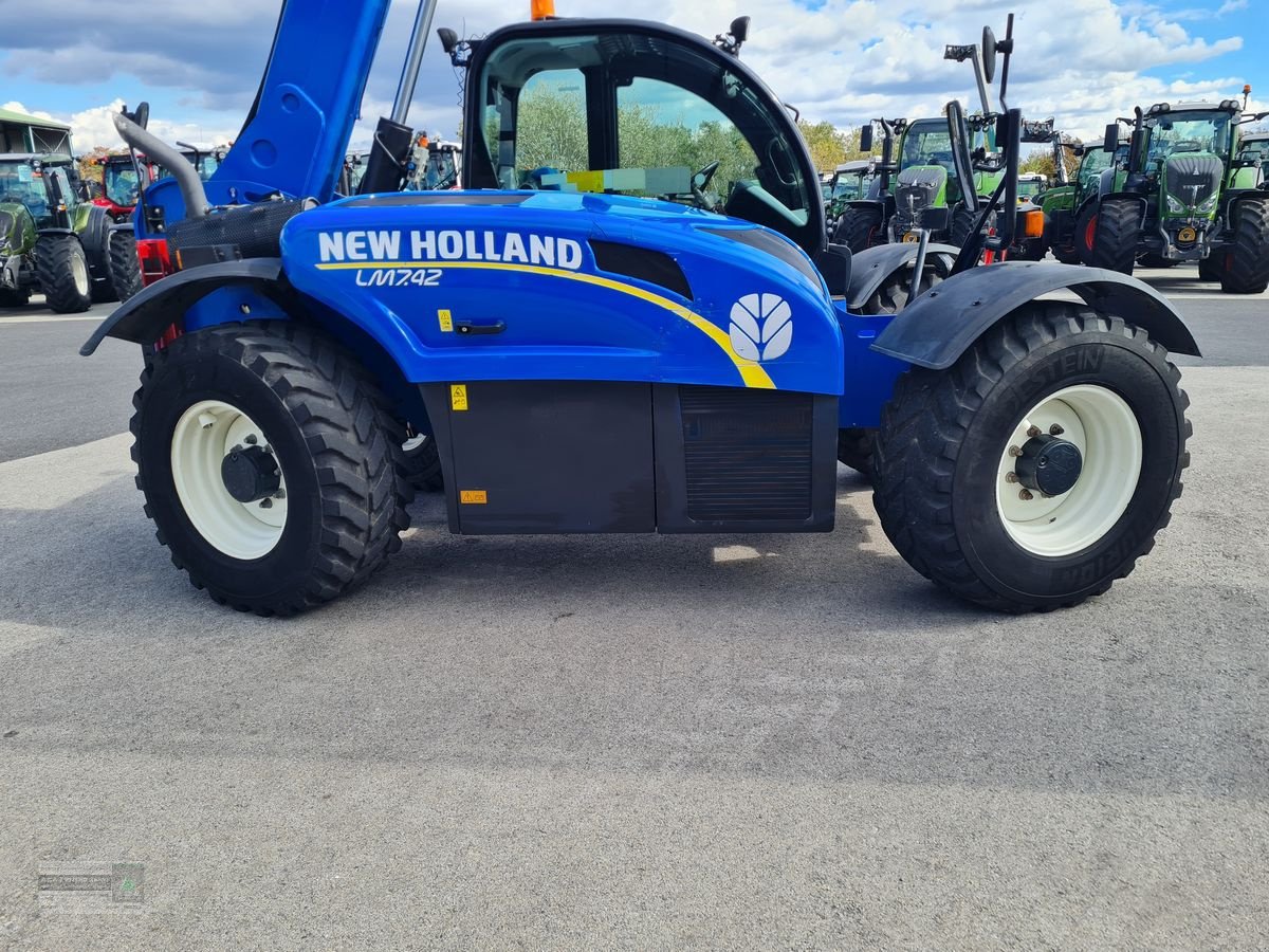 Teleskoplader a típus New Holland LM 7.42 Elite, Gebrauchtmaschine ekkor: Gerasdorf (Kép 3)