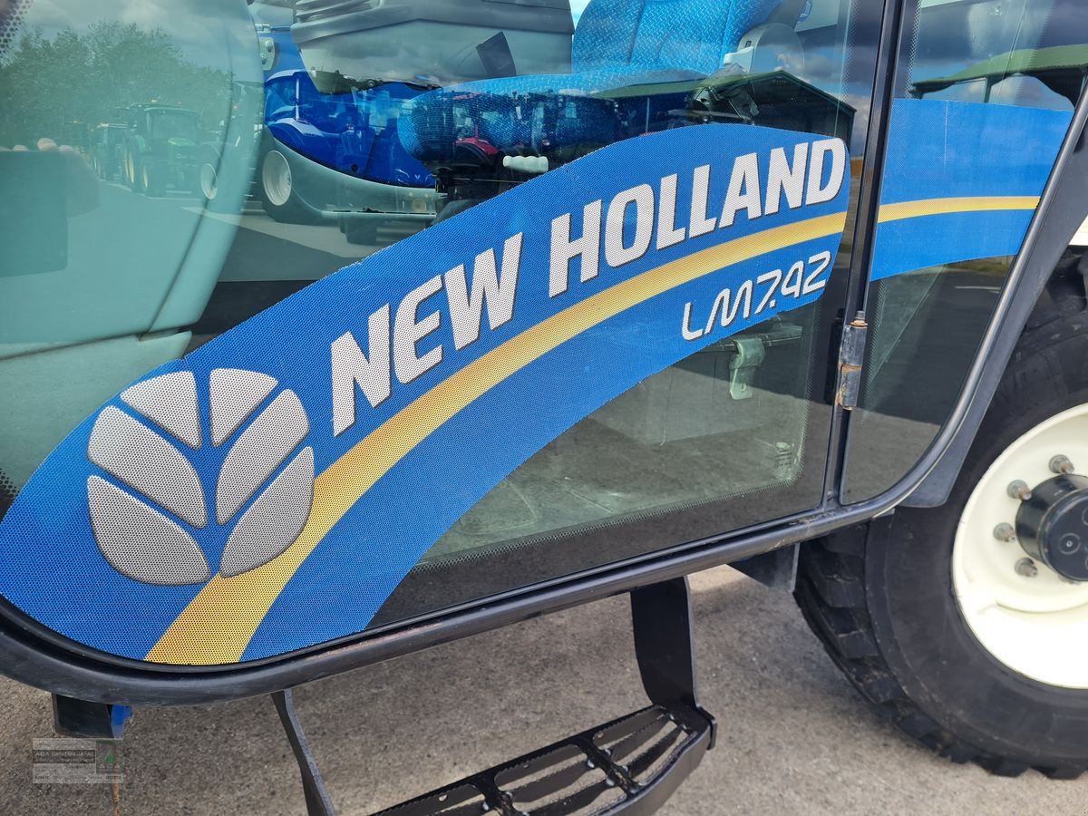 Teleskoplader typu New Holland LM 7.42 Elite, Gebrauchtmaschine w Gerasdorf (Zdjęcie 8)