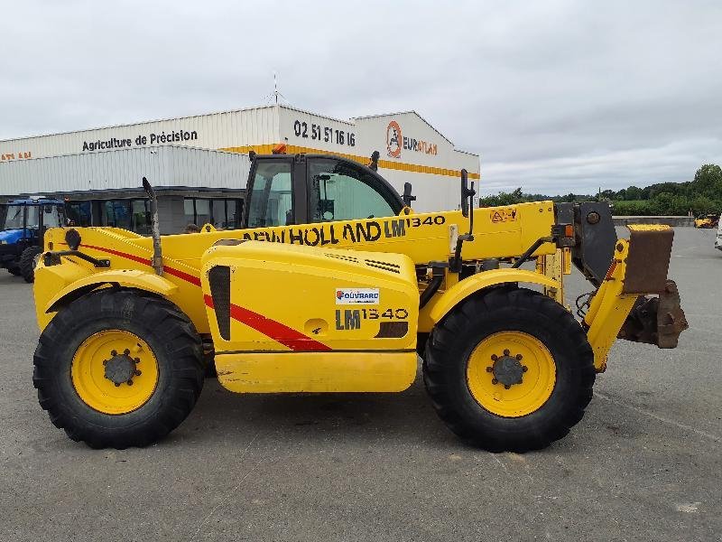 Teleskoplader del tipo New Holland LM1340, Gebrauchtmaschine en ANTIGNY (Imagen 1)