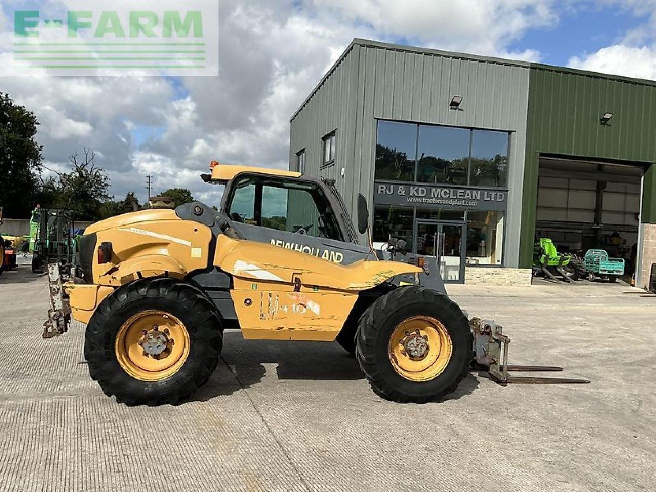 Teleskoplader van het type New Holland lm410 turbo telehandler (st20804), Gebrauchtmaschine in SHAFTESBURY (Foto 2)