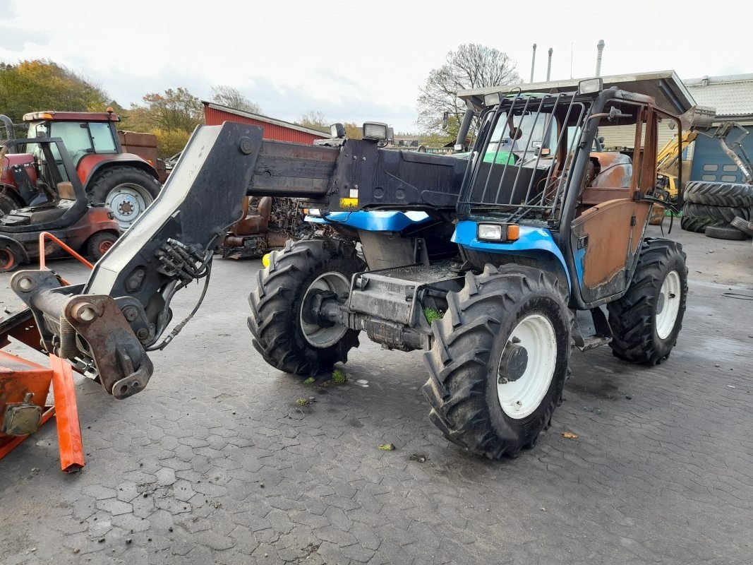 Teleskoplader typu New Holland LM435, Gebrauchtmaschine w Viborg (Zdjęcie 2)