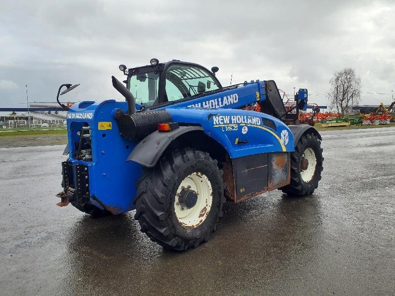 Teleskoplader от тип New Holland LM6-35, Gebrauchtmaschine в ANTIGNY (Снимка 5)