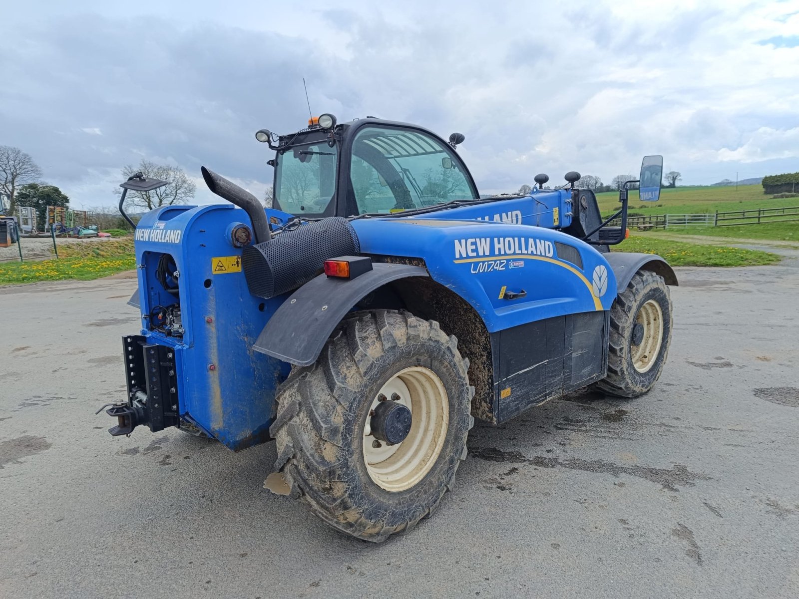 Teleskoplader typu New Holland LM7.42, Gebrauchtmaschine w Le Horps (Zdjęcie 3)