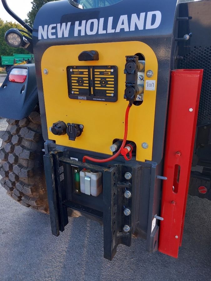 Teleskoplader van het type New Holland Sonstiges, Gebrauchtmaschine in Nieheim Kreis Höxter (Foto 8)