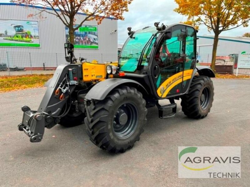 Teleskoplader of the type New Holland TH 7.42 ELITE, Gebrauchtmaschine in Meppen (Picture 1)