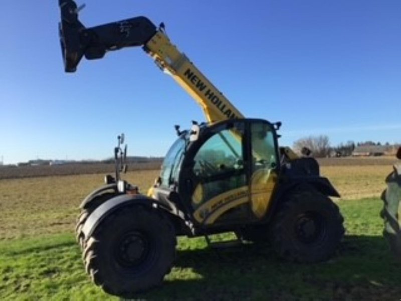 Teleskoplader van het type New Holland TH 7.42, Gebrauchtmaschine in Bramming (Foto 1)