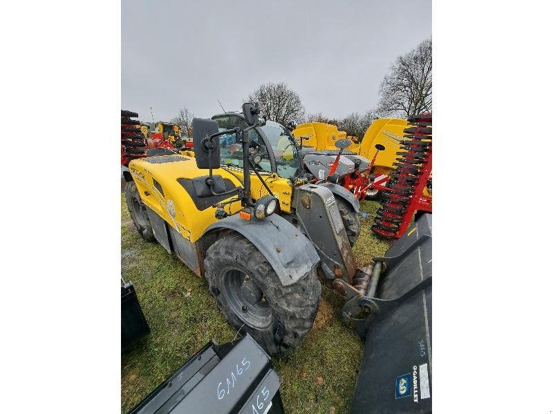 Teleskoplader van het type New Holland TH636, Gebrauchtmaschine in PONTIVY (Foto 2)