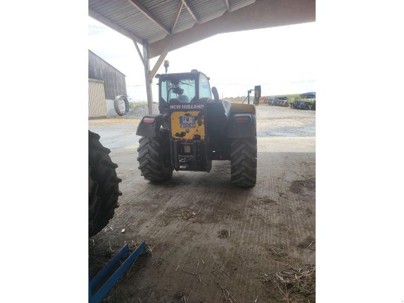 Teleskoplader van het type New Holland TH7-32E, Gebrauchtmaschine in ANTIGNY (Foto 5)