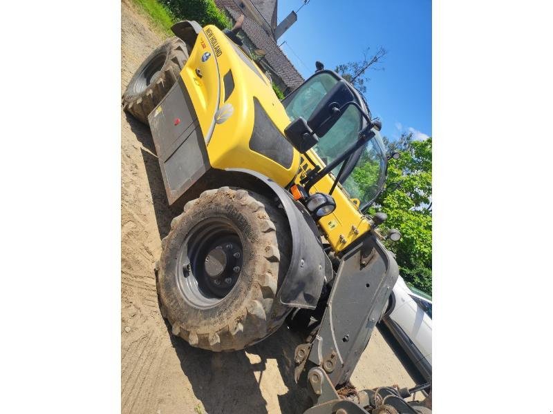 Teleskoplader del tipo New Holland TH7-32E, Gebrauchtmaschine en ANTIGNY (Imagen 3)