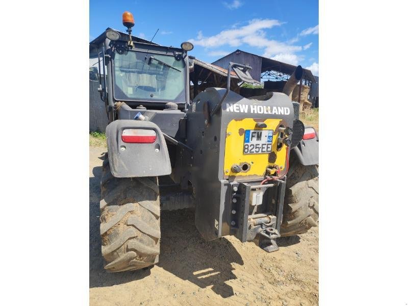 Teleskoplader типа New Holland TH7-32E, Gebrauchtmaschine в ANTIGNY (Фотография 5)