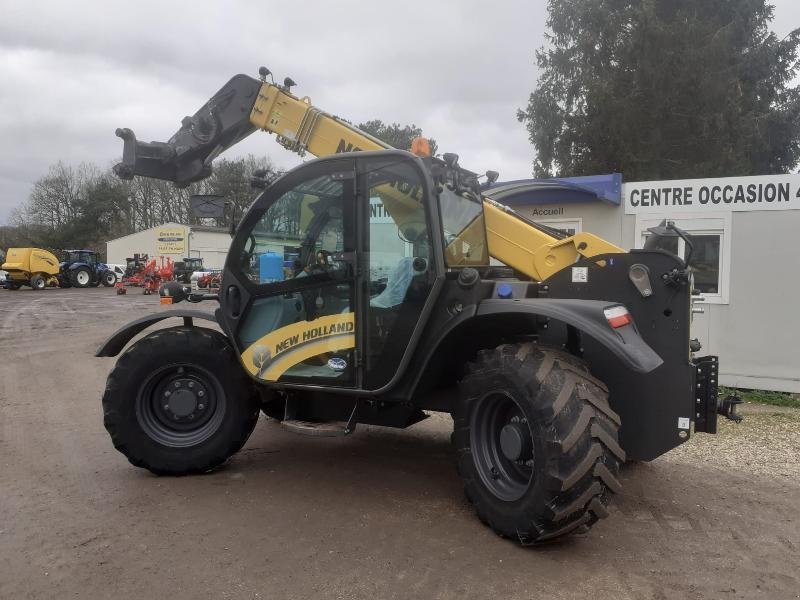 Teleskoplader du type New Holland TH7.32, Gebrauchtmaschine en BRAY en Val (Photo 3)