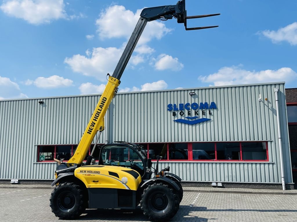 Teleskoplader Türe ait New Holland TH7.42 Elite Max hefvermogen 4200 kg, Gebrauchtmaschine içinde BOEKEL (resim 11)