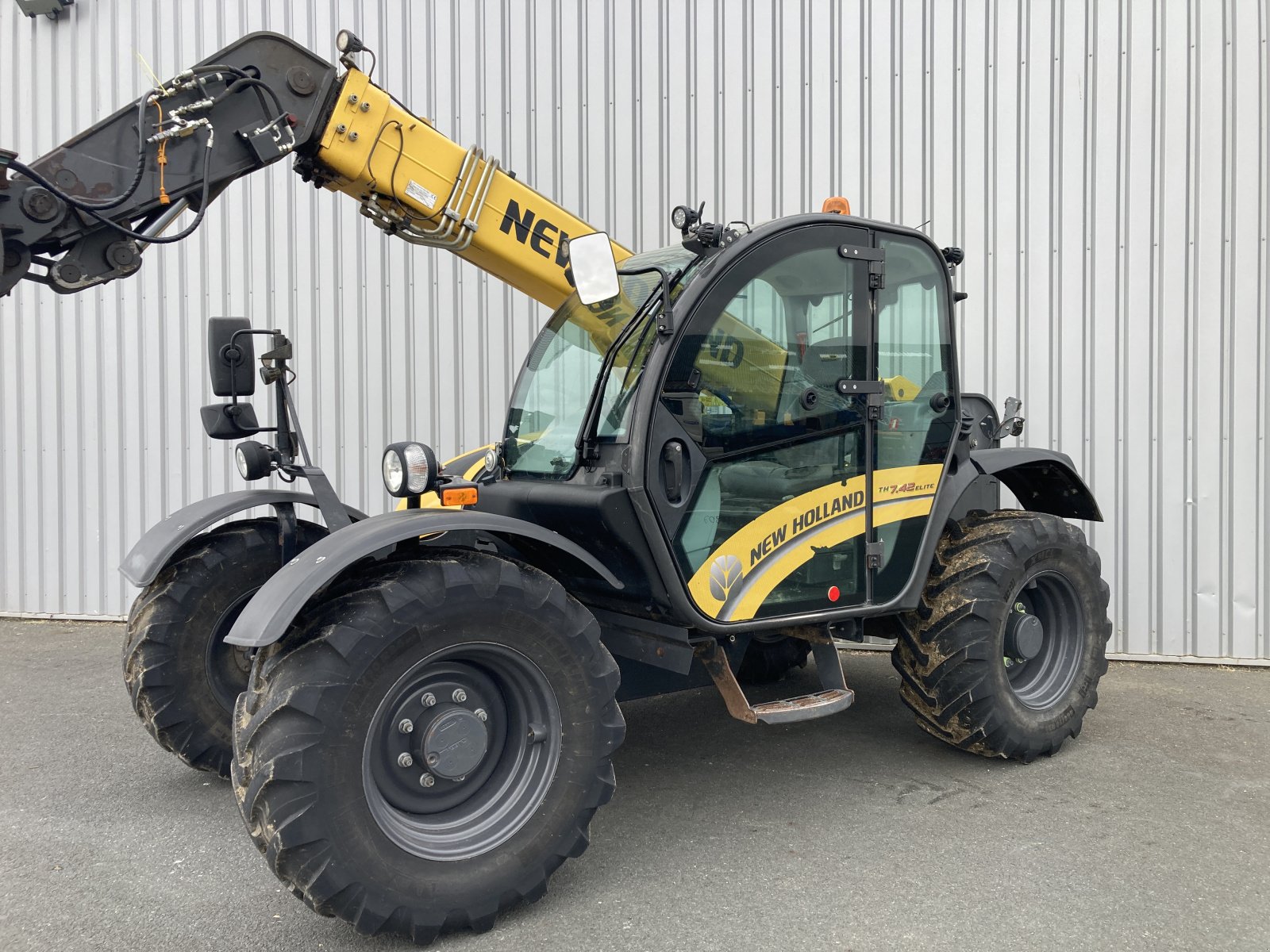 Teleskoplader del tipo New Holland TH7.42 ELITE, Gebrauchtmaschine en TREMEUR (Imagen 10)