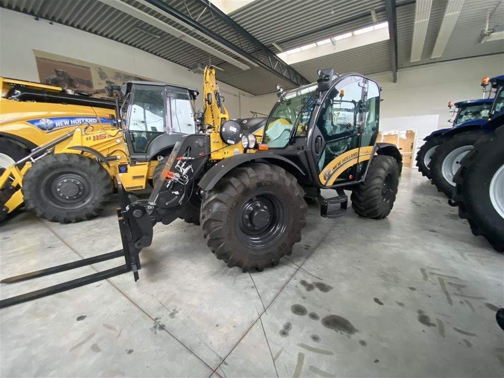 Teleskoplader tipa New Holland TH7.42 Plus På lager til omg. levering, Gebrauchtmaschine u Maribo (Slika 2)