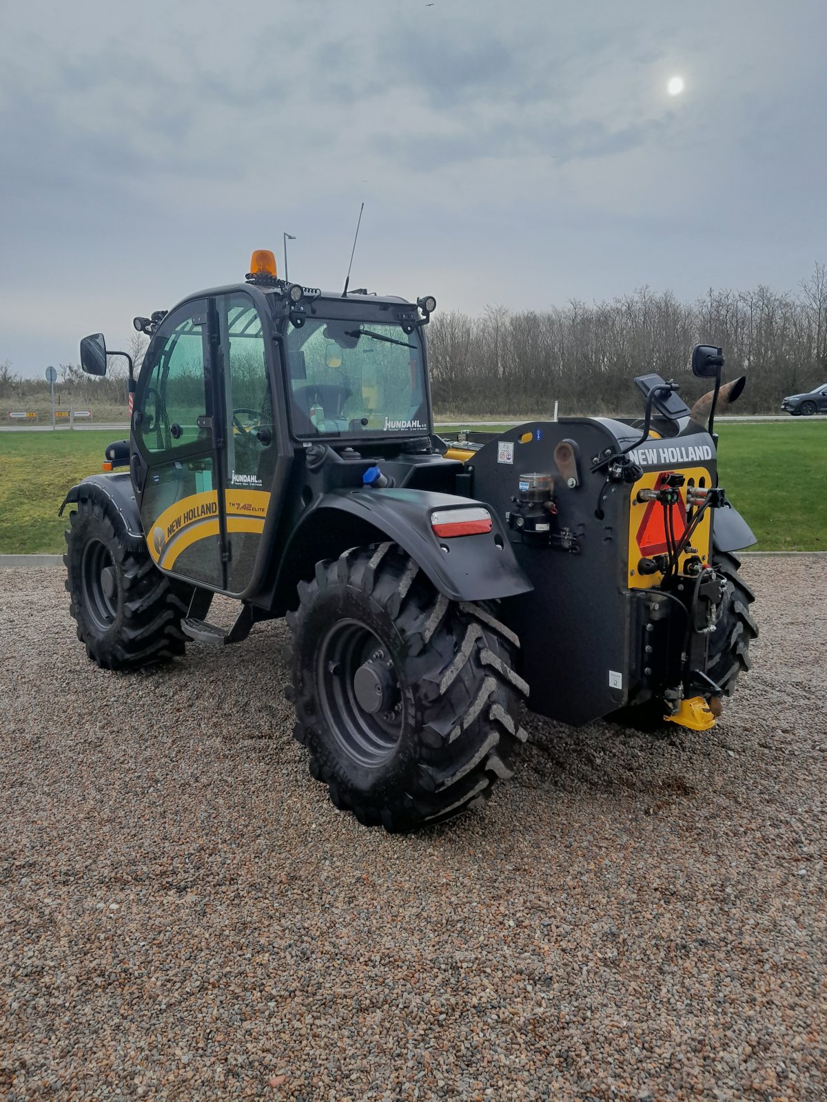 Teleskoplader du type New Holland TH7.42 T4B-145HP, Gebrauchtmaschine en Thisted (Photo 3)