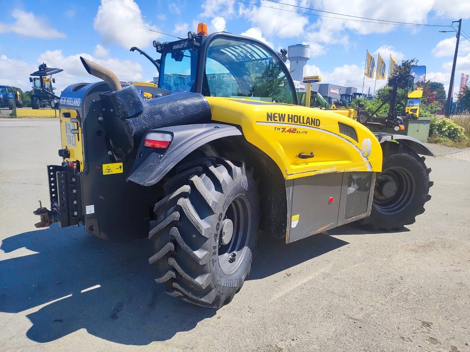 Teleskoplader от тип New Holland TH7.42, Gebrauchtmaschine в Maresché (Снимка 8)