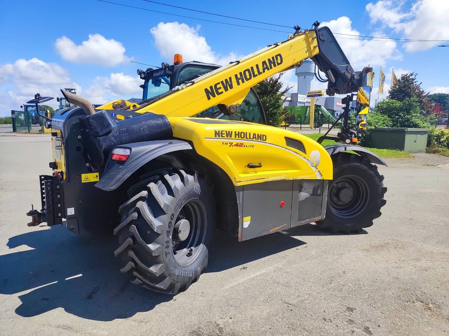 Teleskoplader van het type New Holland TH7.42, Gebrauchtmaschine in Le Horps (Foto 3)