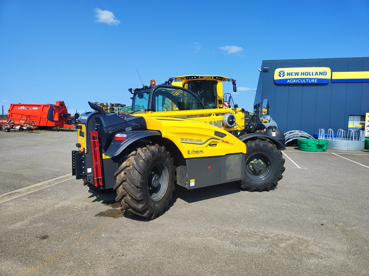 Teleskoplader typu New Holland TH9.35, Gebrauchtmaschine v Eton (Obrázek 2)