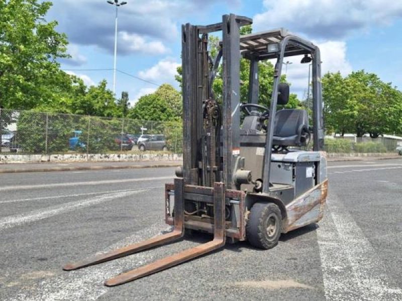 Teleskoplader of the type Nissan S1N1L130, Gebrauchtmaschine in senlis (Picture 1)