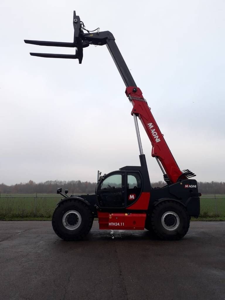 Teleskoplader Türe ait Sonstige MAGNI HTH 24.11, Neumaschine içinde Sittard (resim 2)