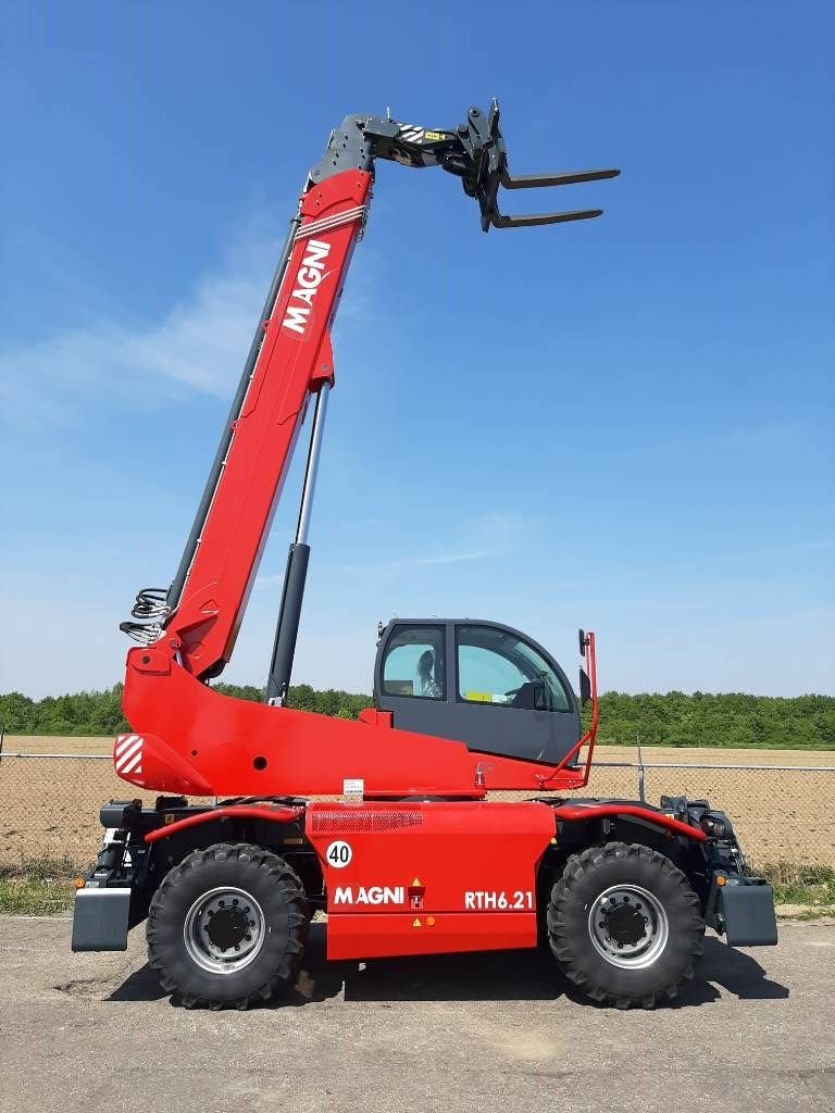 Teleskoplader typu Sonstige MAGNI RTH 6.21, Gebrauchtmaschine v Sittard (Obrázok 9)